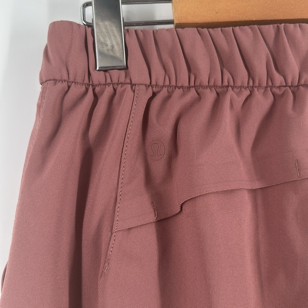High-Rise Rose Jogger Pants - Women's - Picture 7 of 10